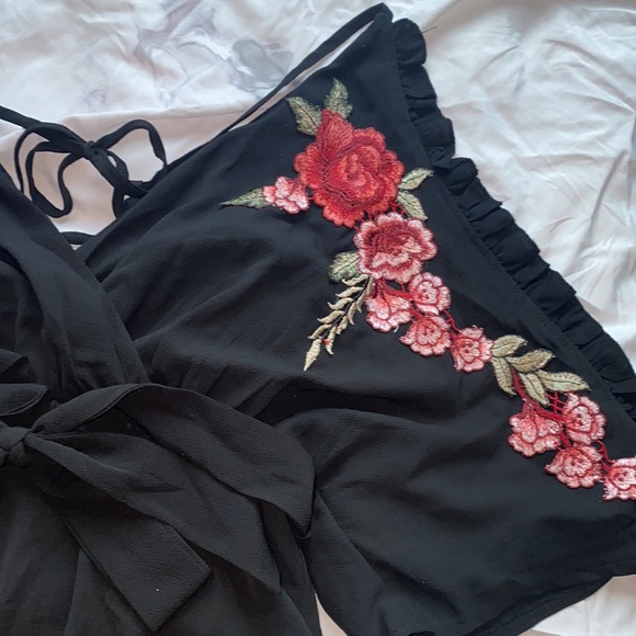 Black Romper With Embodied Rose Accents and Tie - Picture 4 of 7